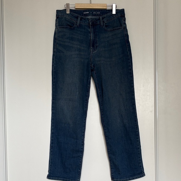 Old Navy Women's High-Rise Straight Jeans - Picture 3 of 6